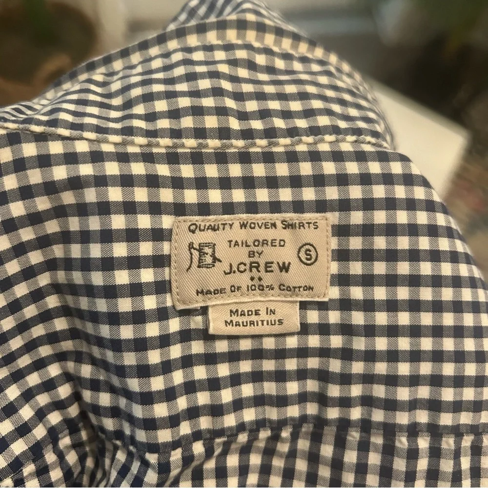 J Crew woven checkered navy white button down long sleeve shirt